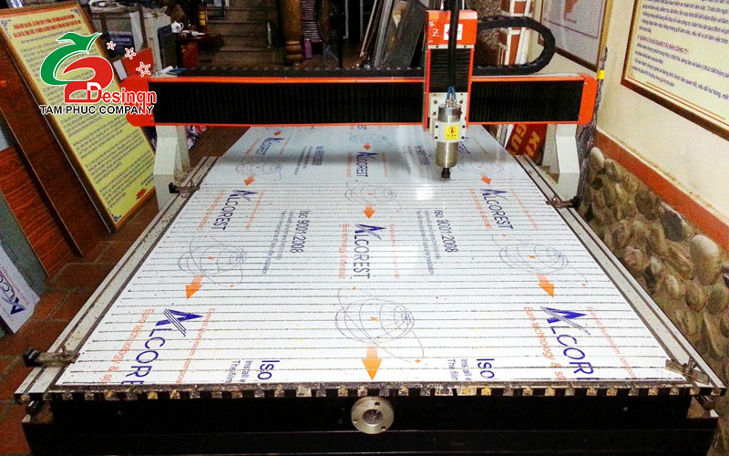 Hình ảnh máy khắc CNC âm bản